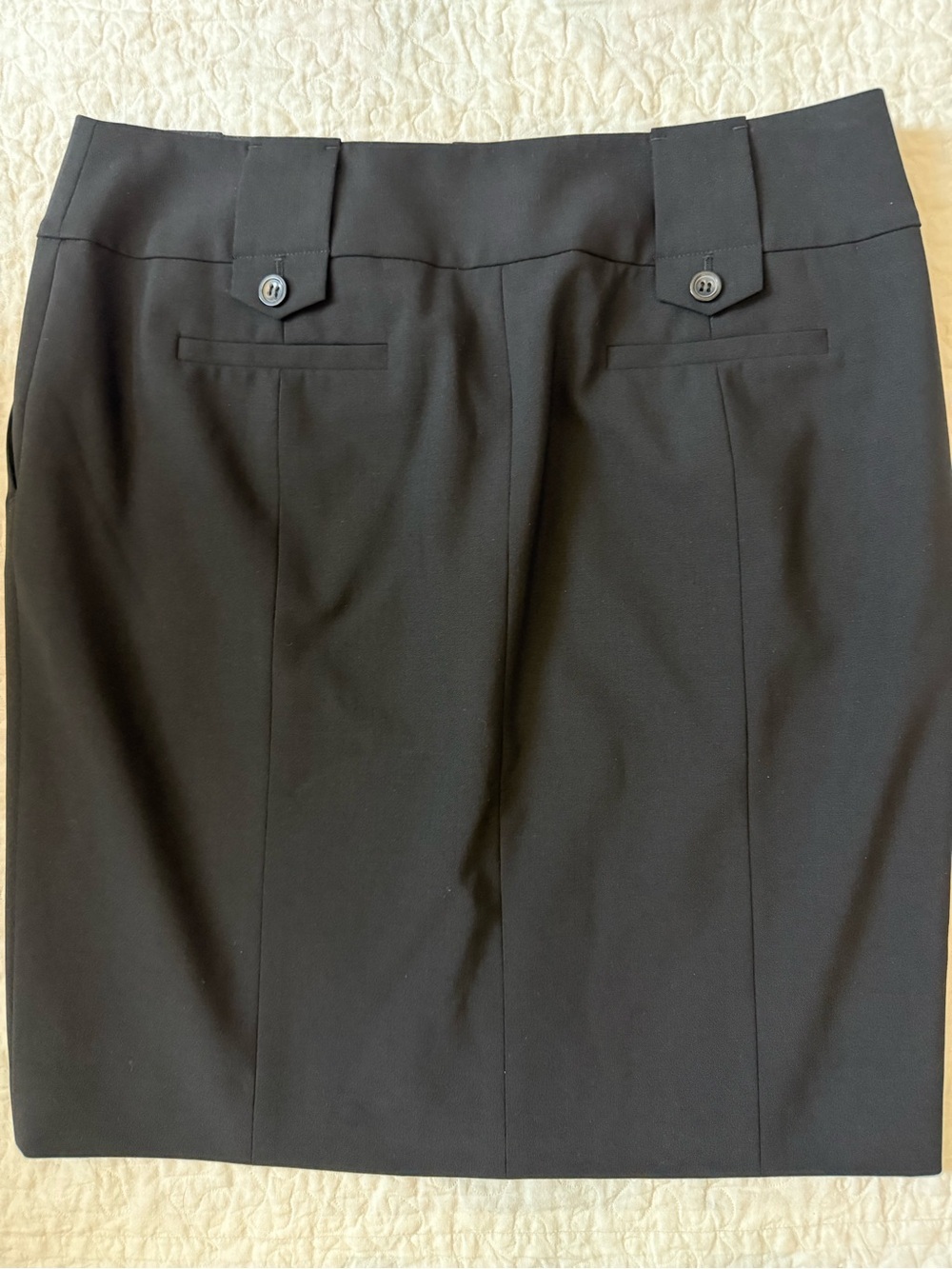Ann Taylor Petite 8- Classic Black Button-Front Pencil Skirt - Elegant Workwear - Picture 5 of 6